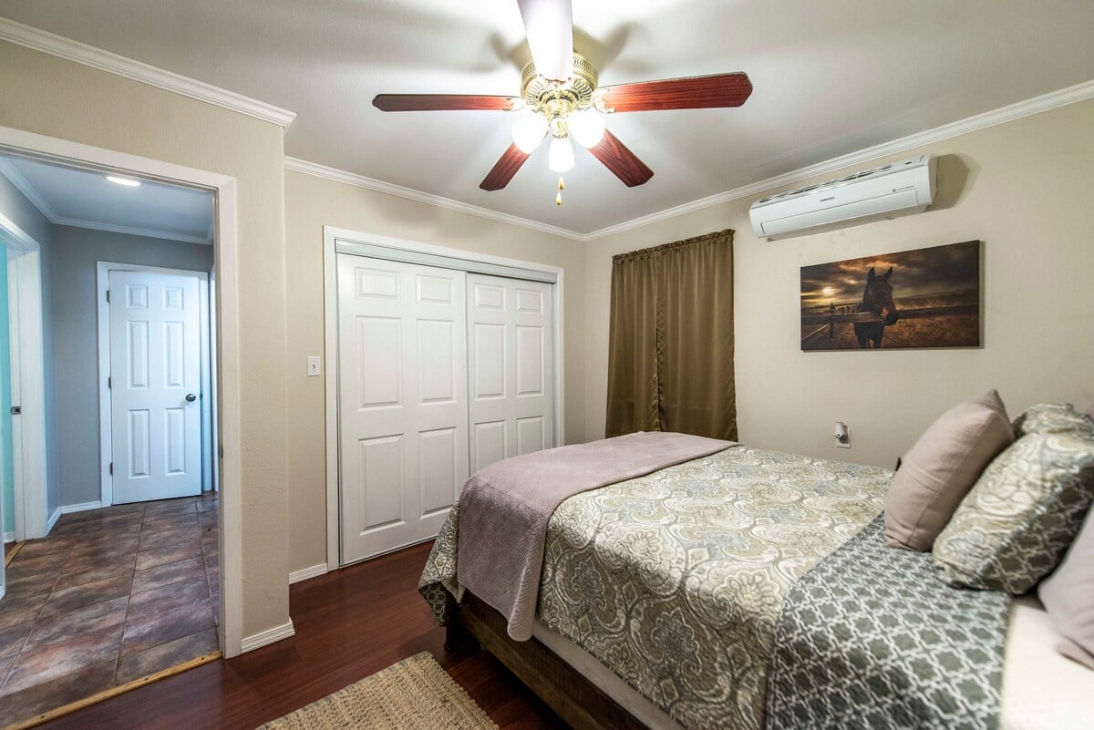 Songbird Haven Cozy Country Getaway image 16