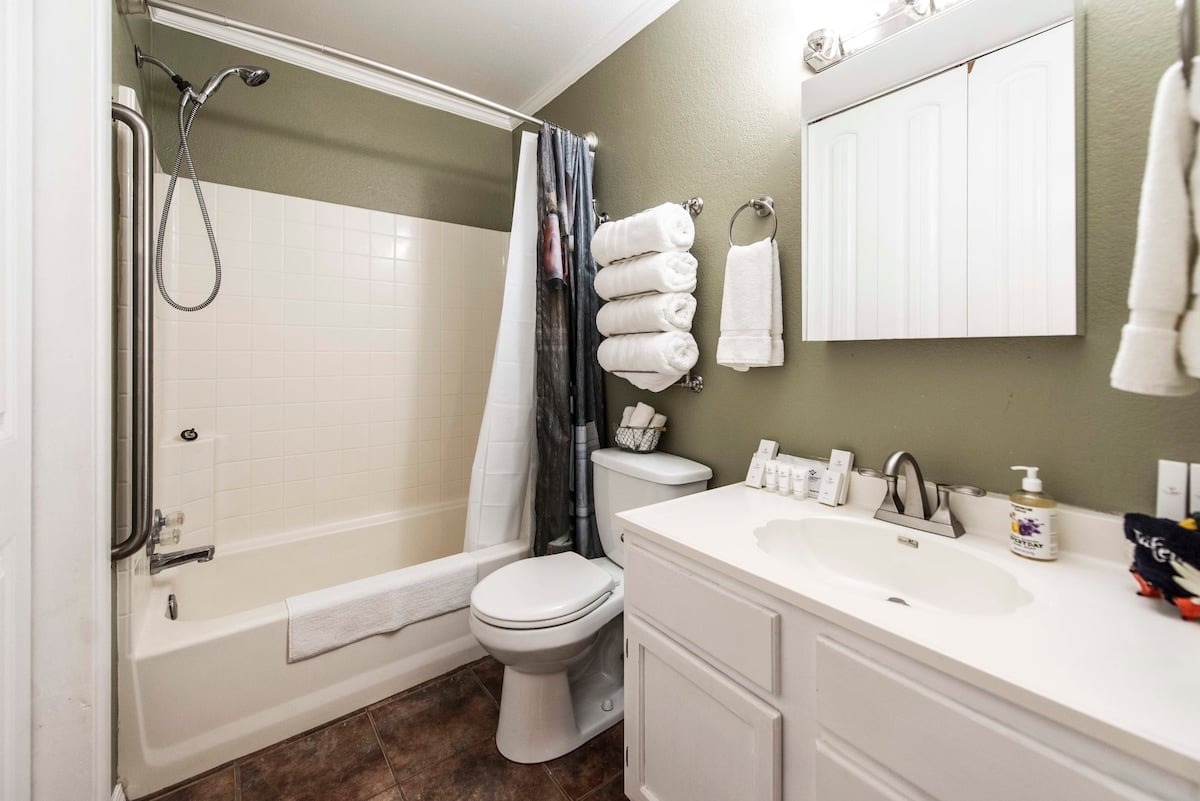 Residence image 1