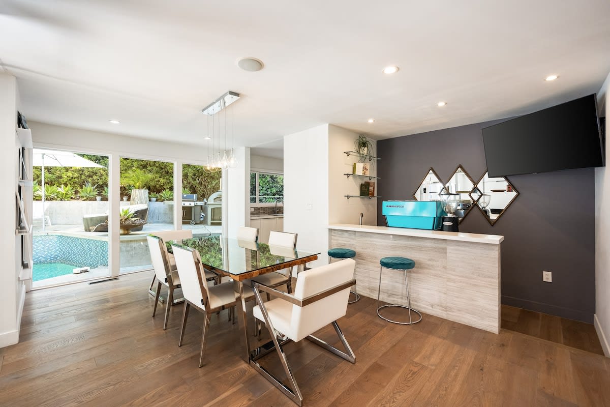 Residence image 1