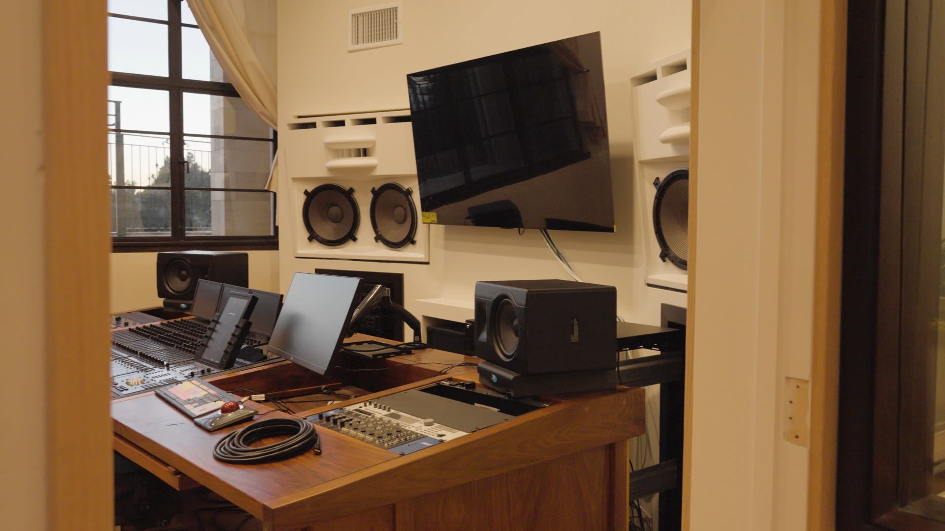 Residence image 2