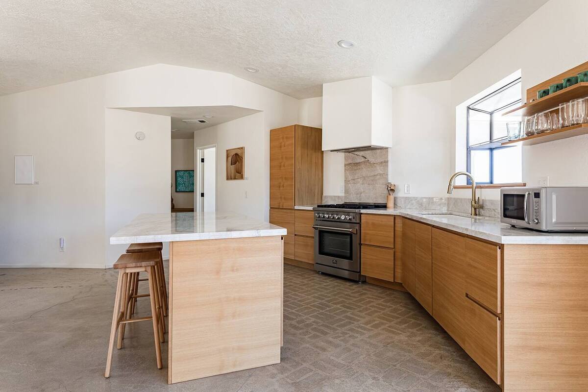 Residence image 6