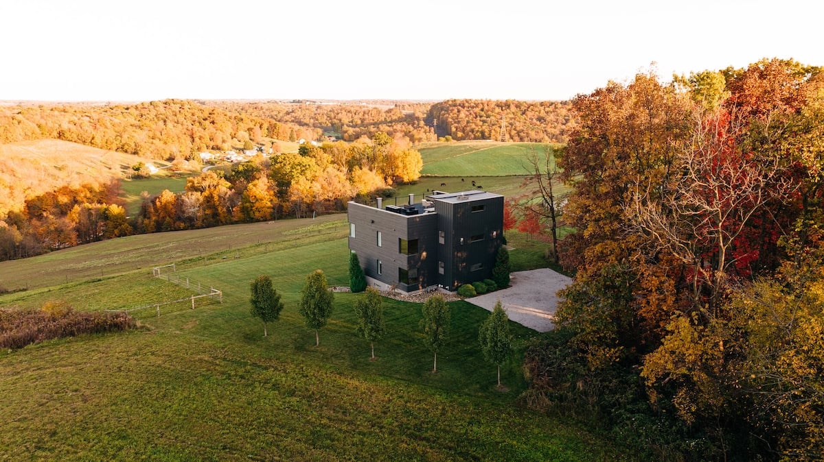 The house that lives on its roof in Millersburg, OH