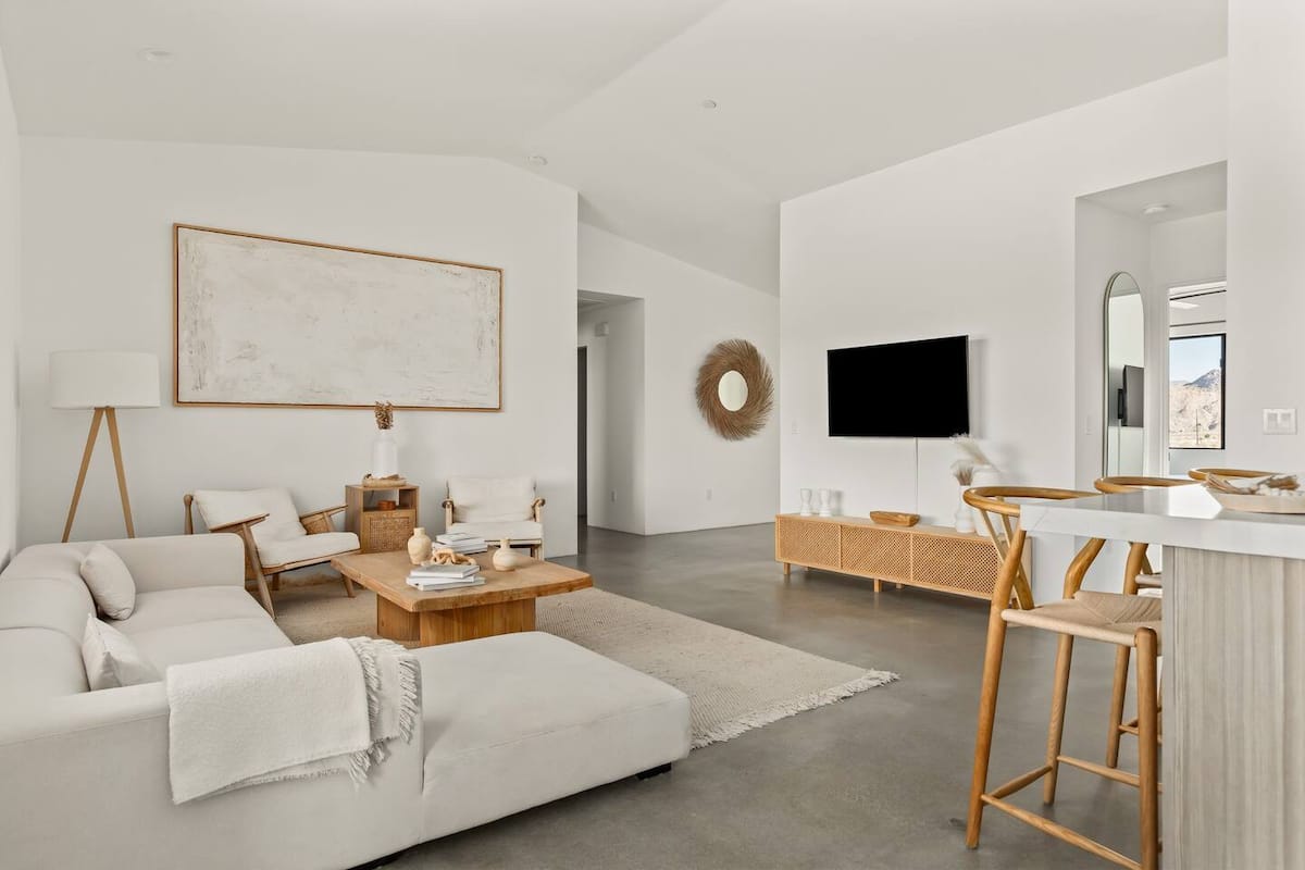 Residence image 2