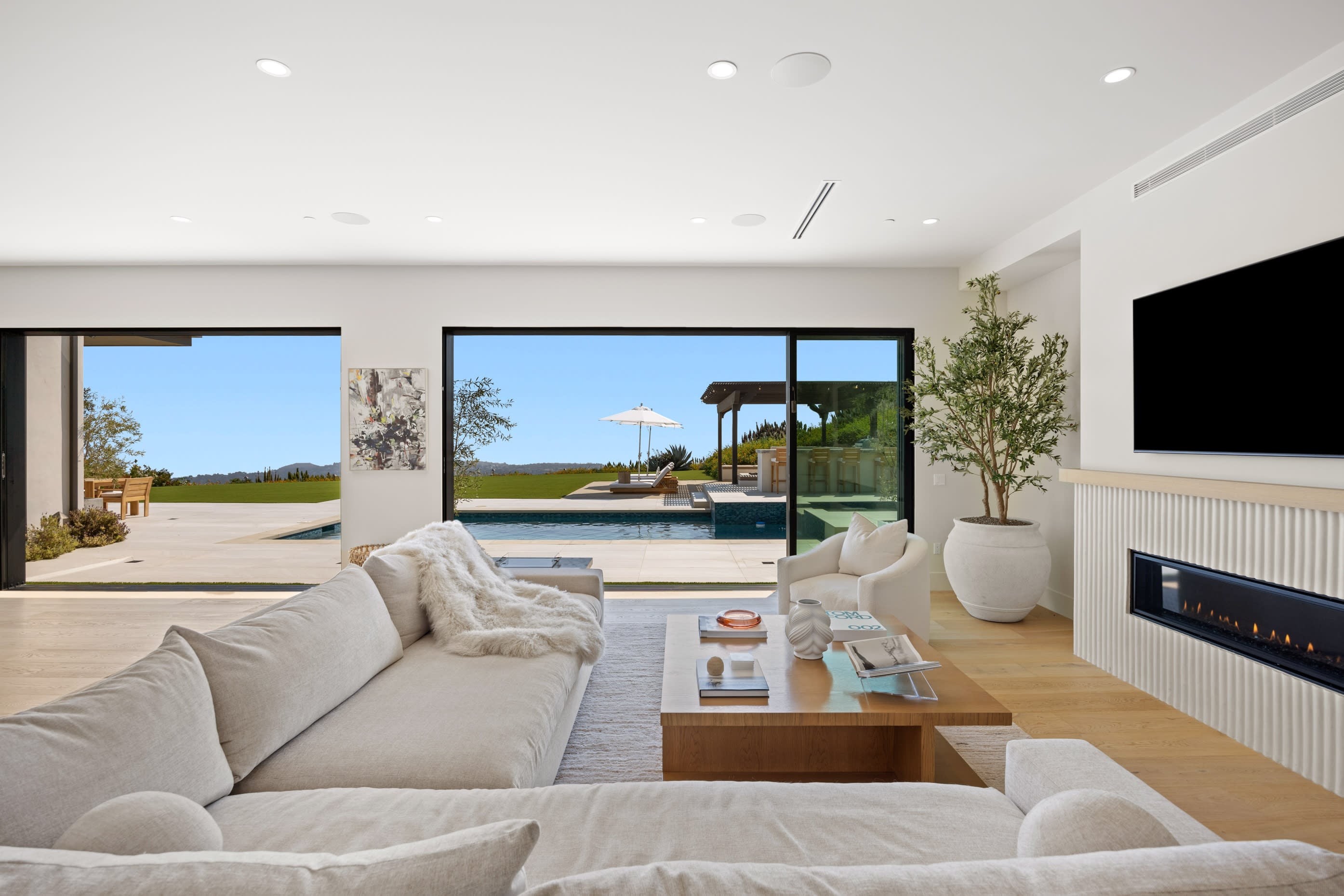 Residence image 1