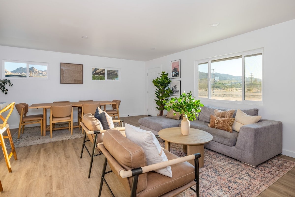 Unwind with friends and loved ones in our living, complete with majestic natural views.