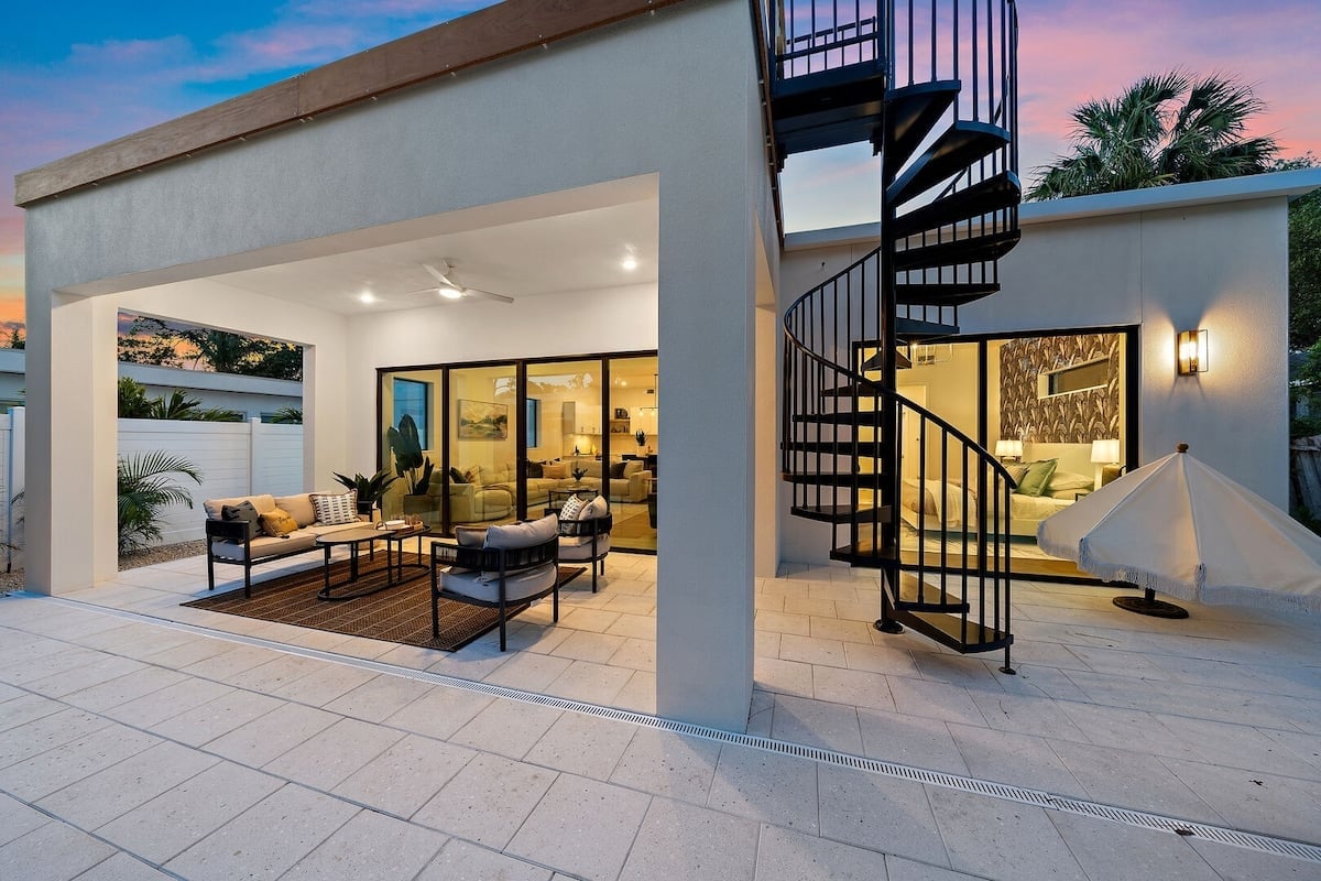 Residence image 2