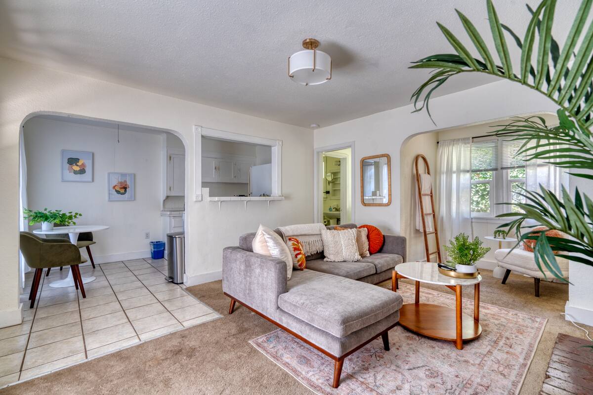 Residence image 3