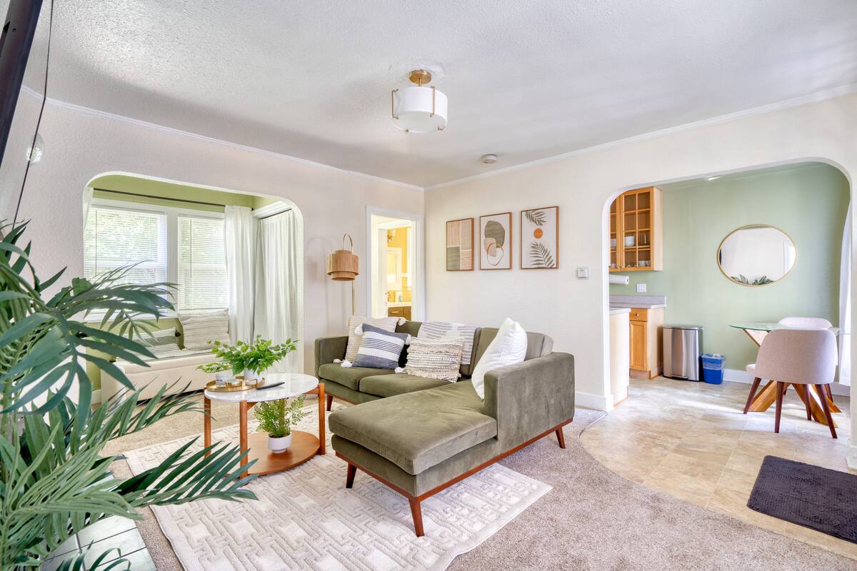 Residence image 3