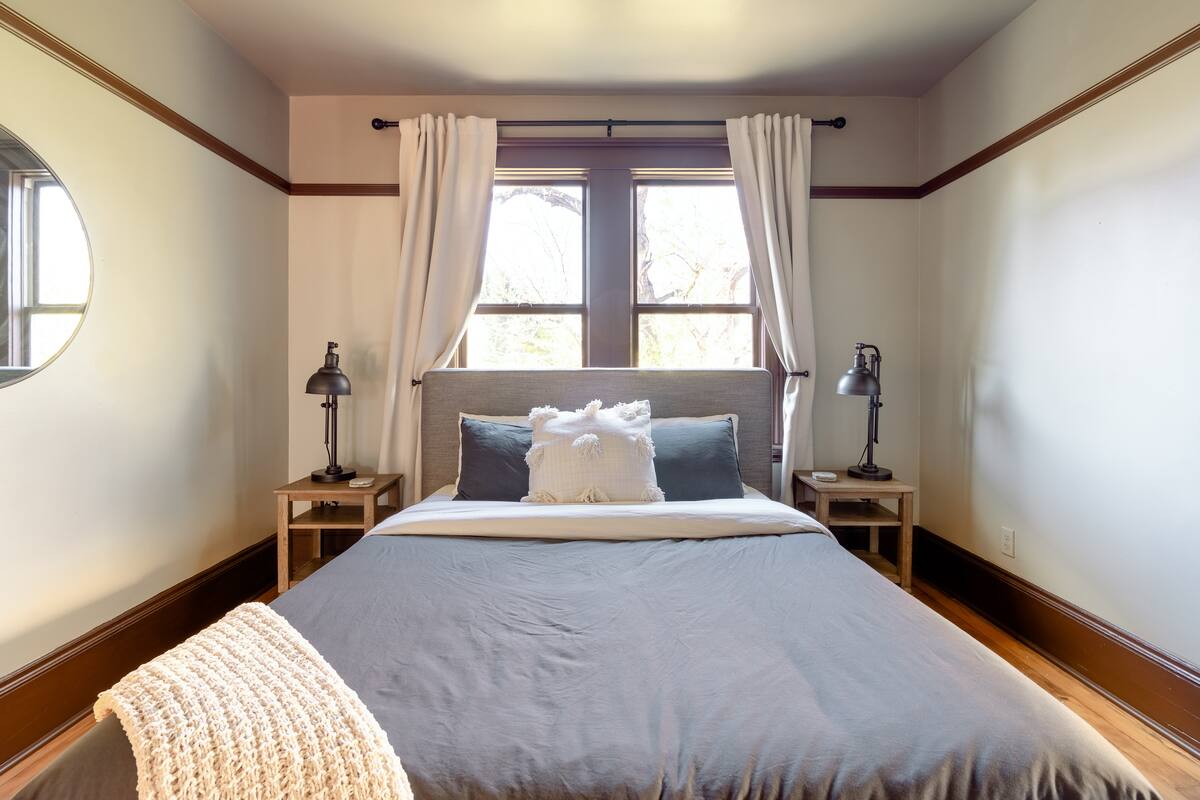 Residence image 2