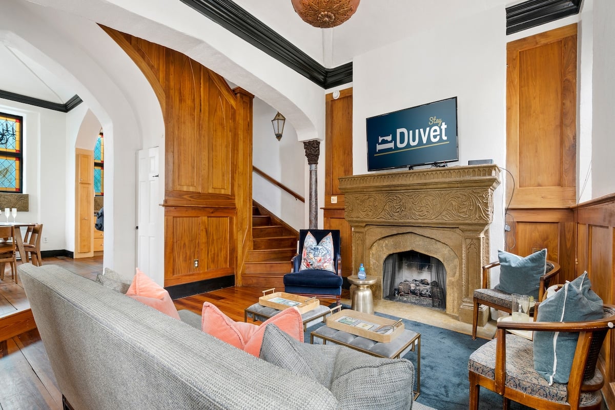 Tully Alley: NY Times Featured Charming Home image 7
