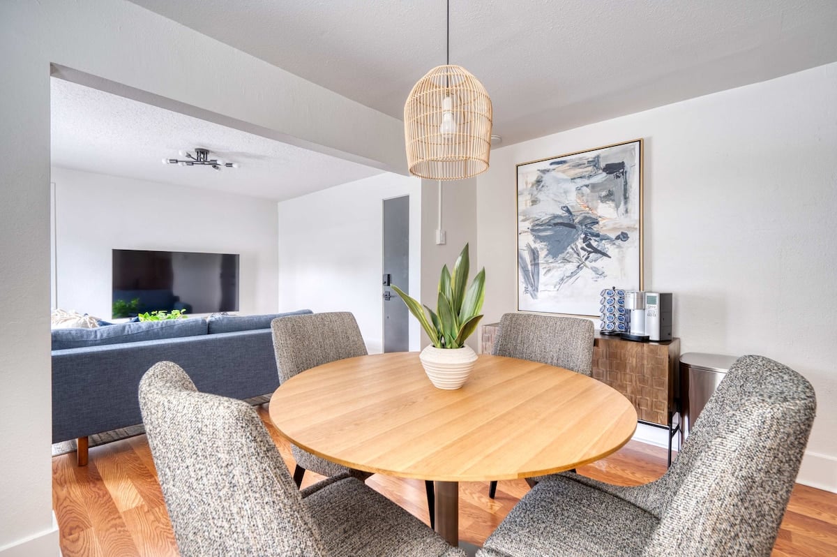 Classic Spanish Apartment | Central + Walkable image 6