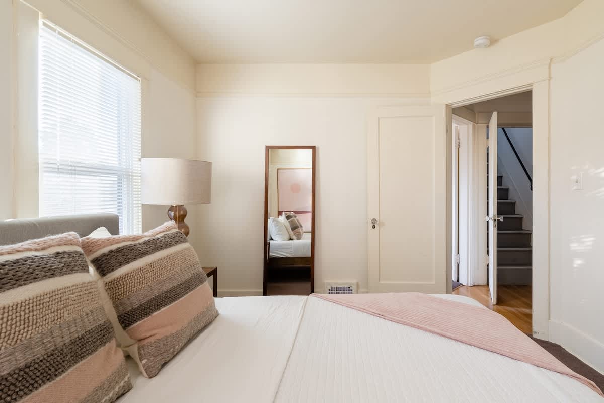 Residence image 2