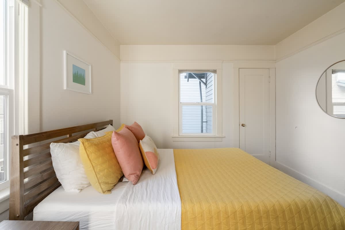 Residence image 4