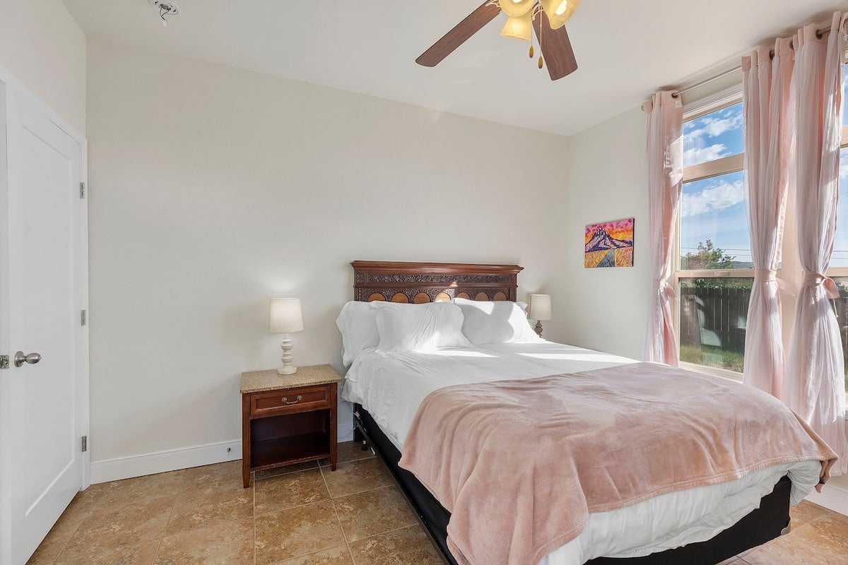 Residence image 6