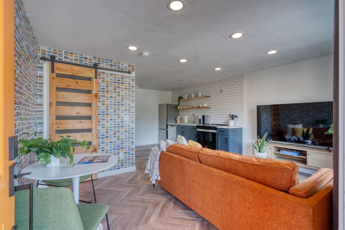 Residence image 2