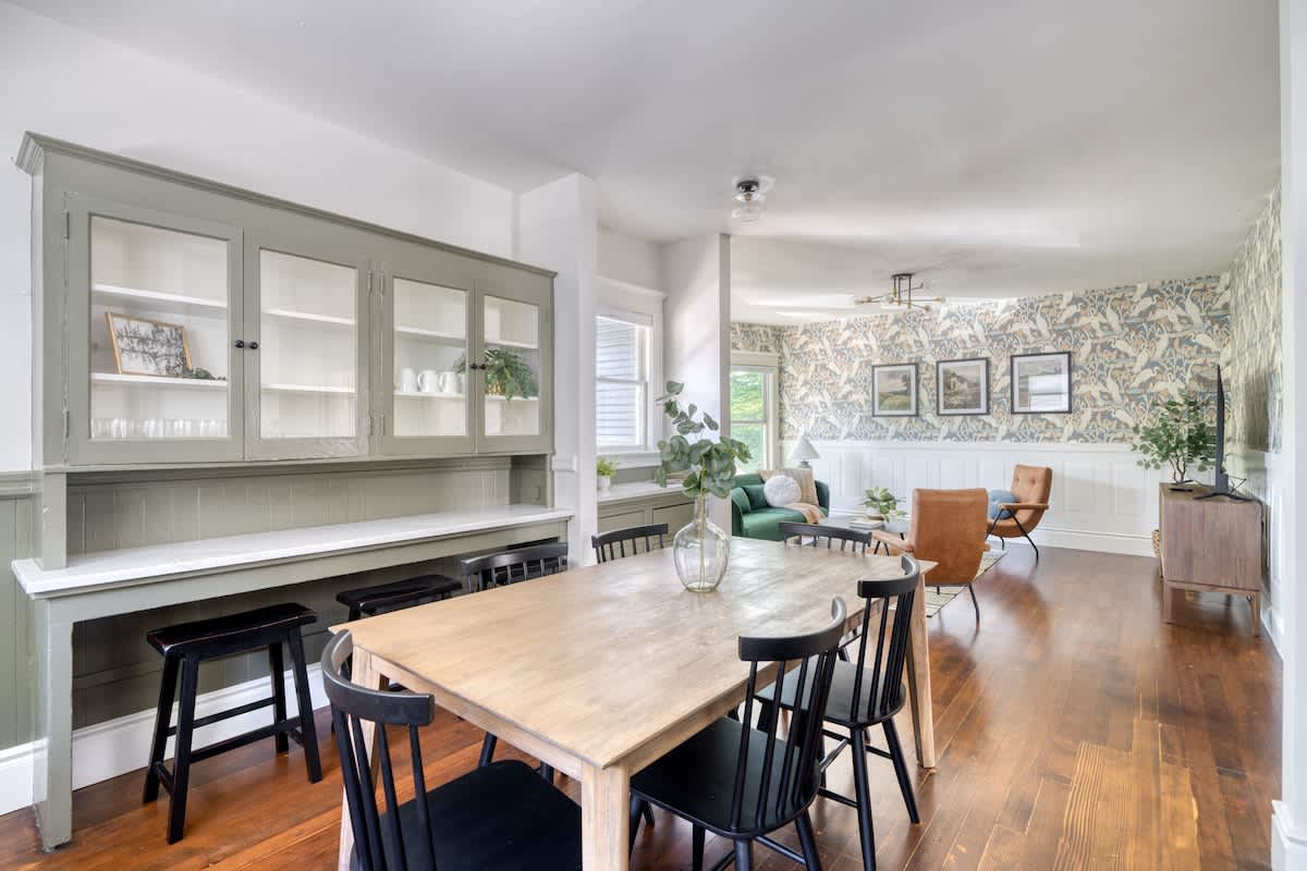 Residence image 3