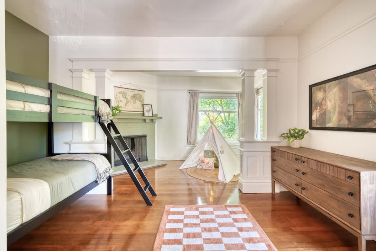 Residence image 6