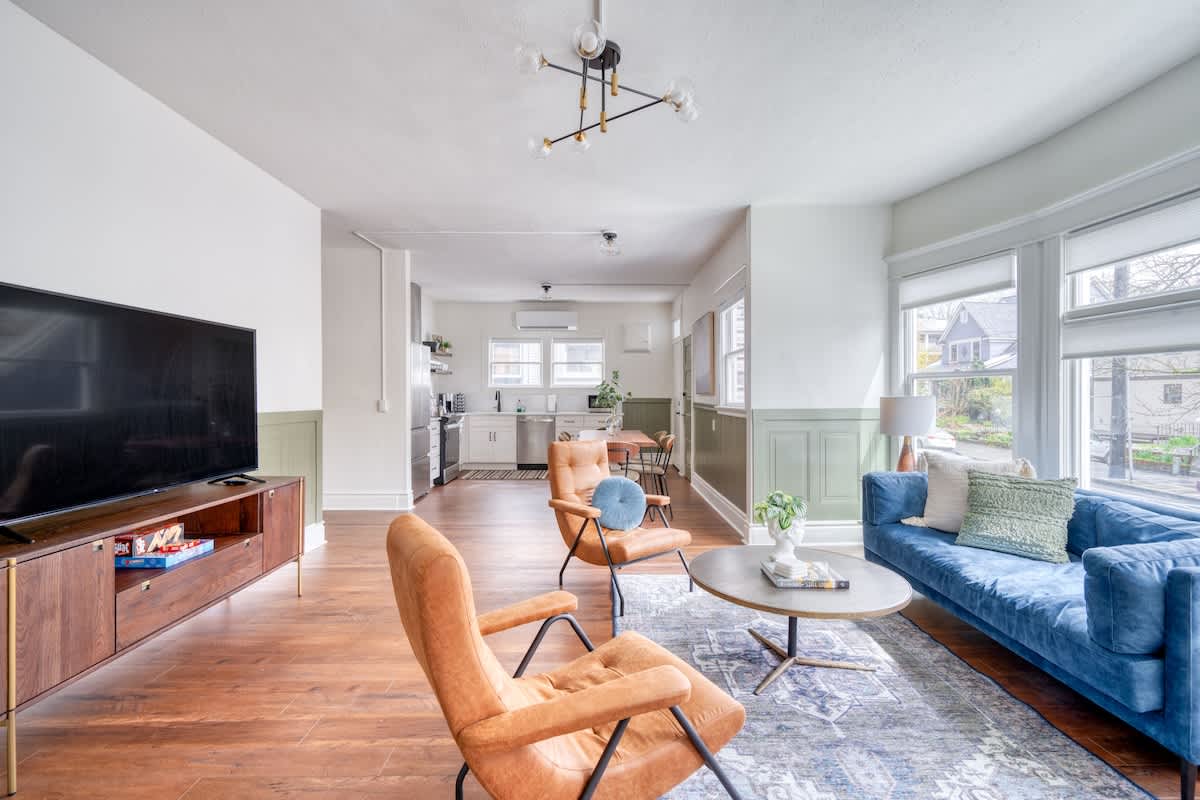Residence image 3