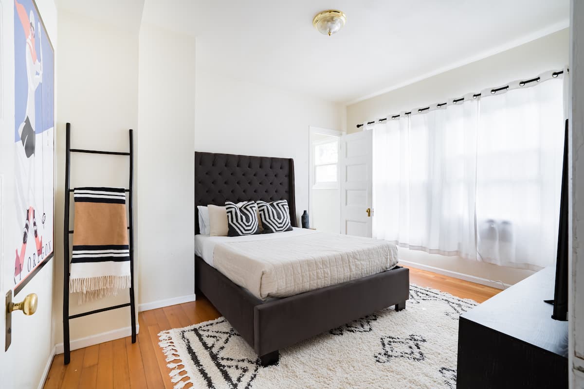 Residence image 2