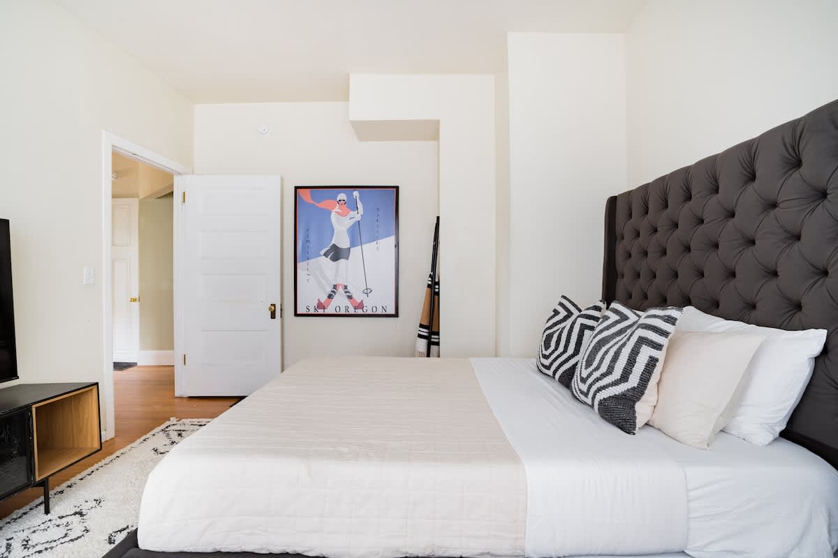 Residence image 3