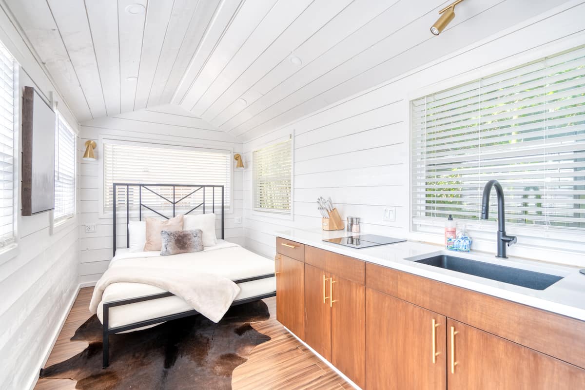 Residence image 2
