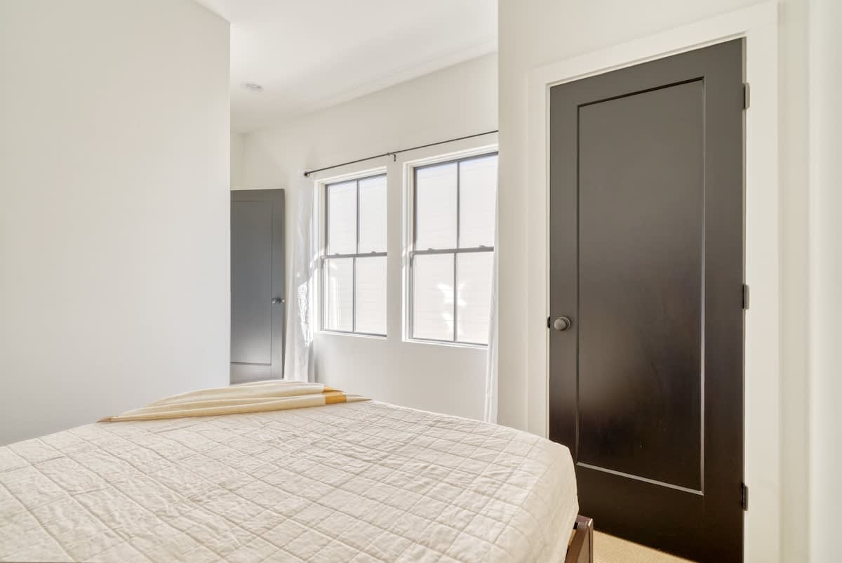 Residence image 2