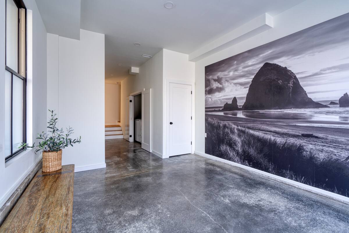 Residence image 3