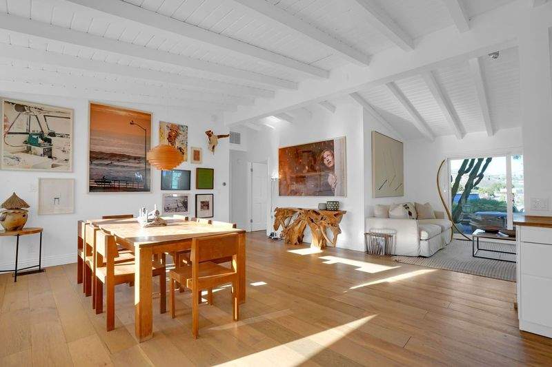 Residence image 3