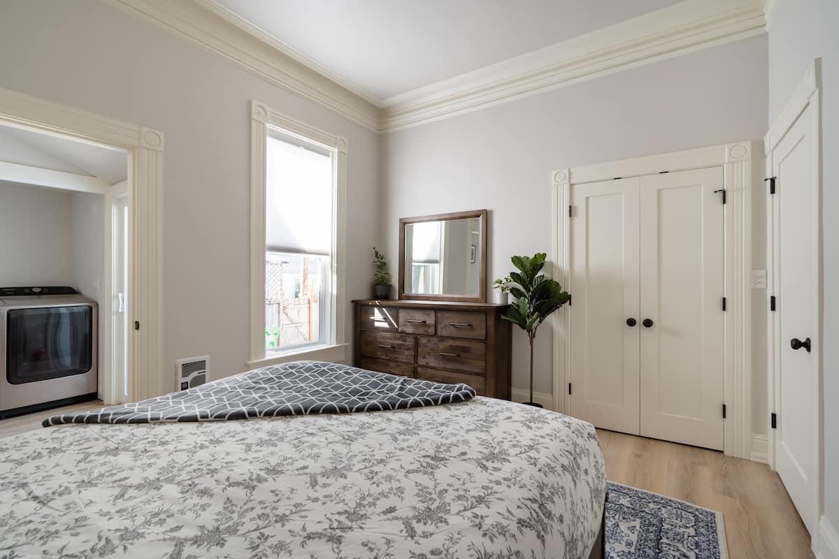 Residence image 2