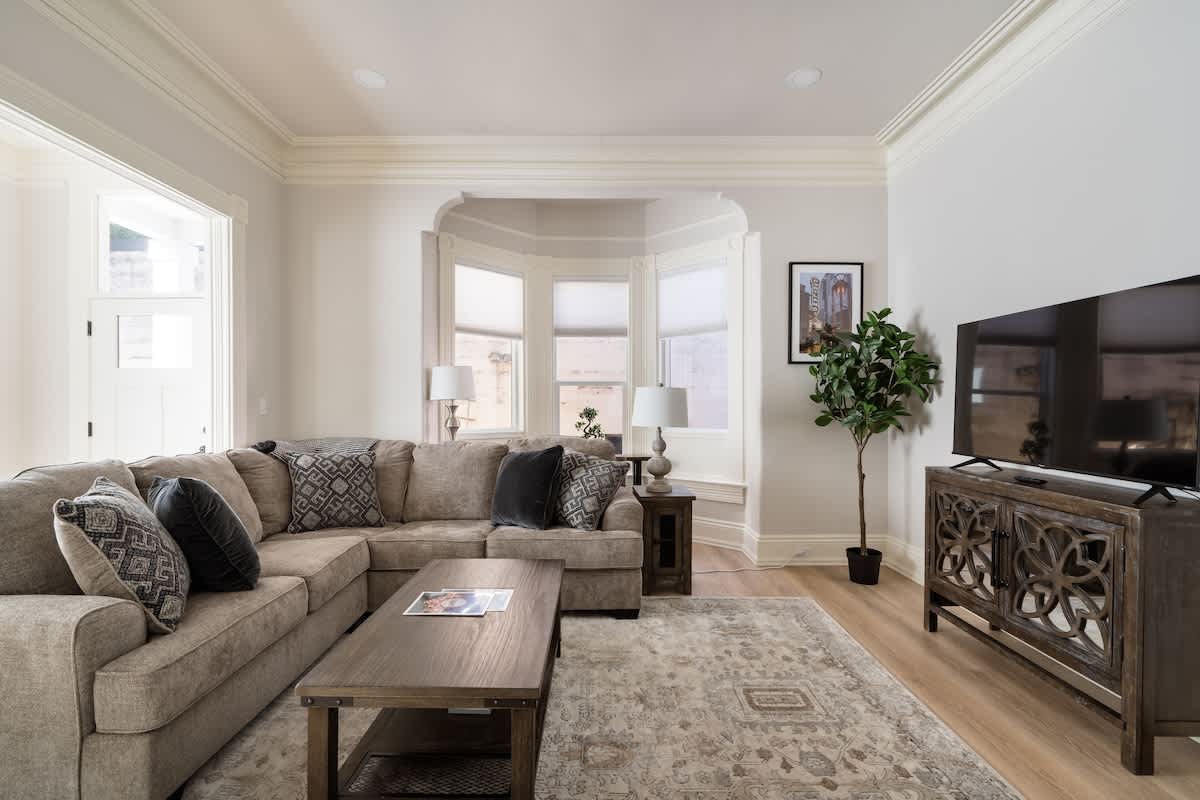 Residence image 4