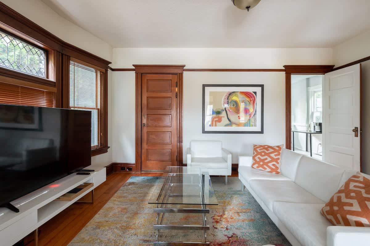 Residence image 2