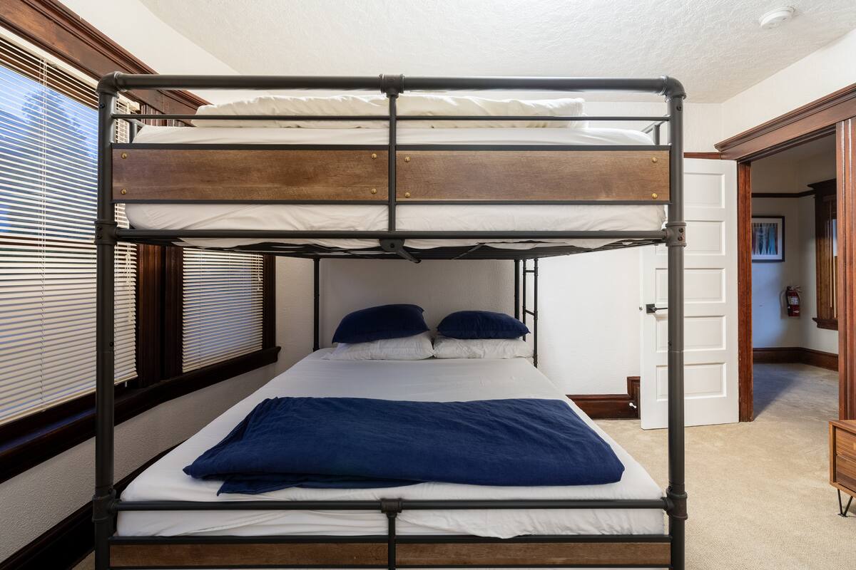 Residence image 4