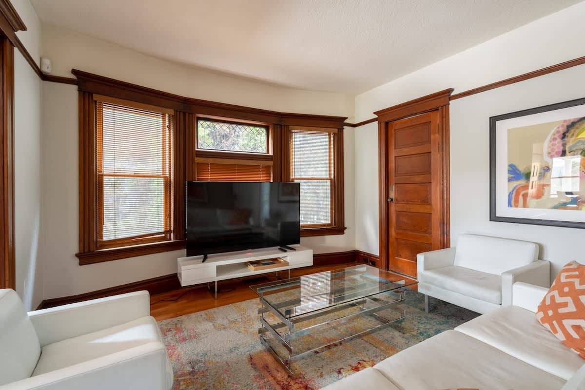 Residence image 6