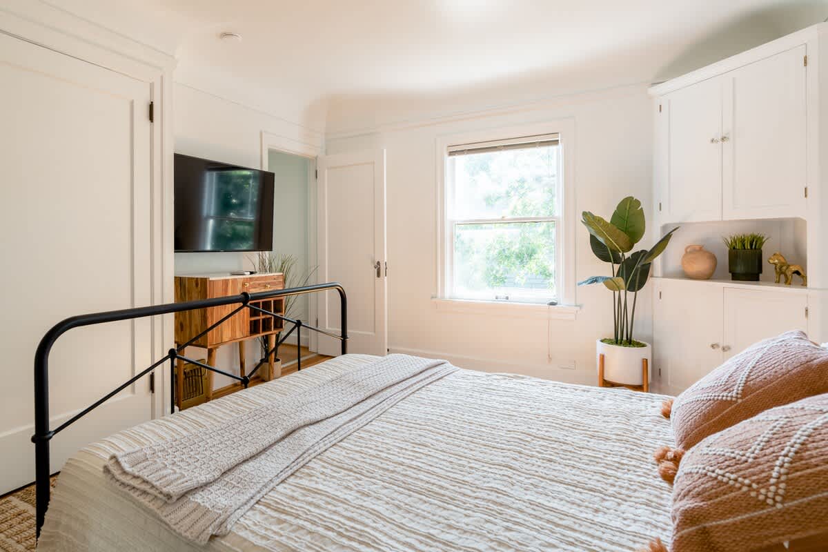 Residence image 1
