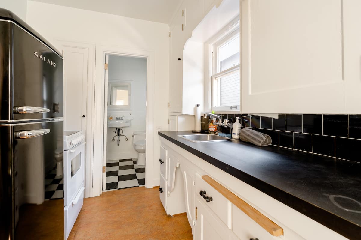 Residence image 4