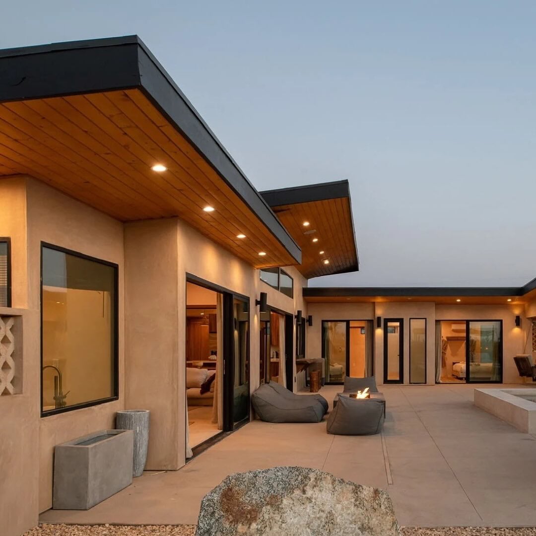 Alta House by Fieldtrip | Estate Near Park w Pool