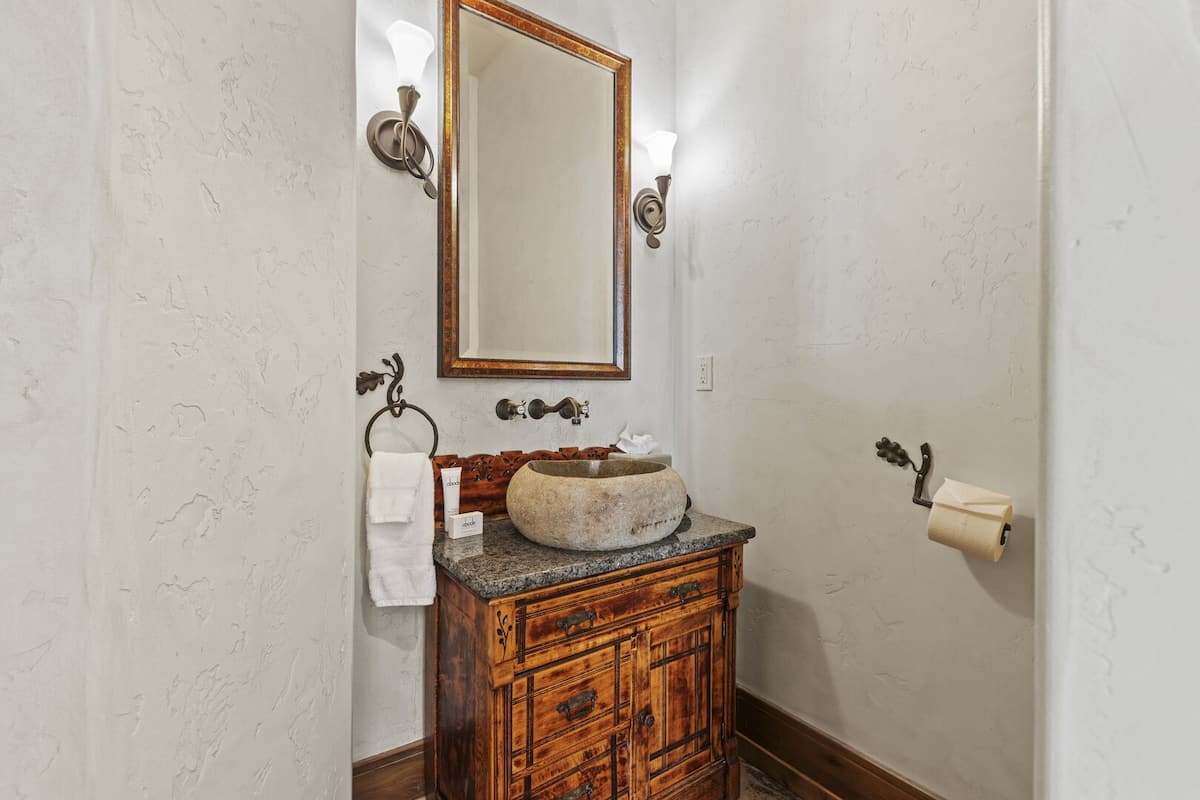 Residence image 5