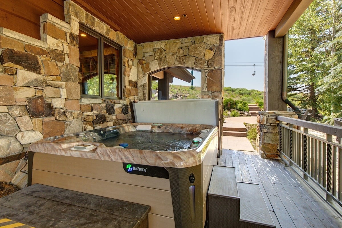 Residence image 1