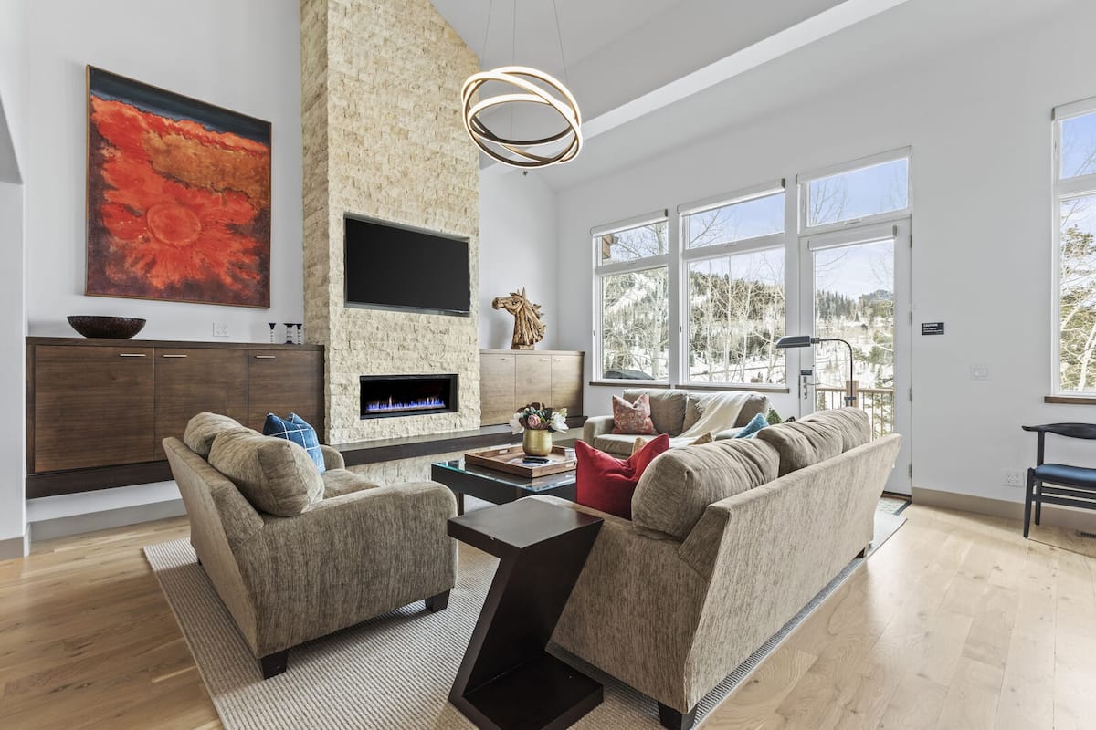 Residence image 1
