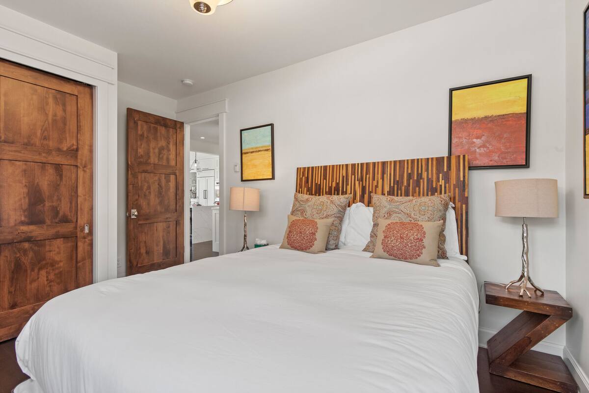 Residence image 3