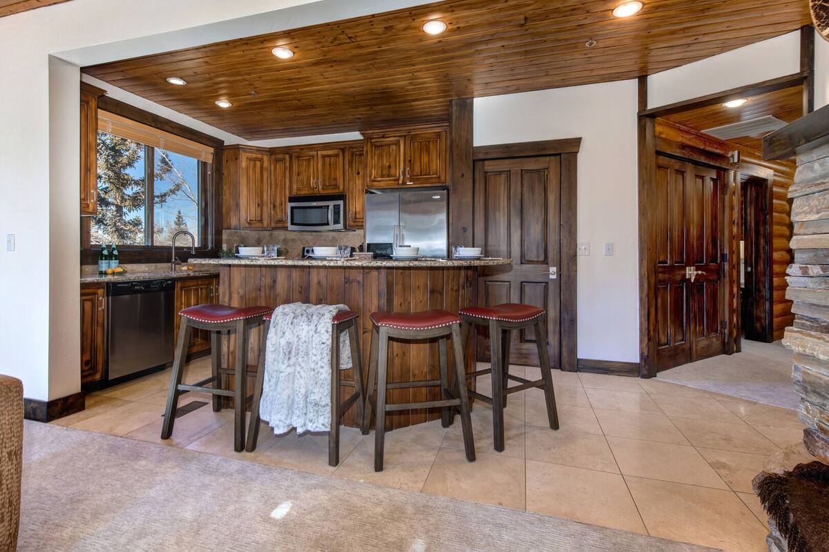 Residence image 2