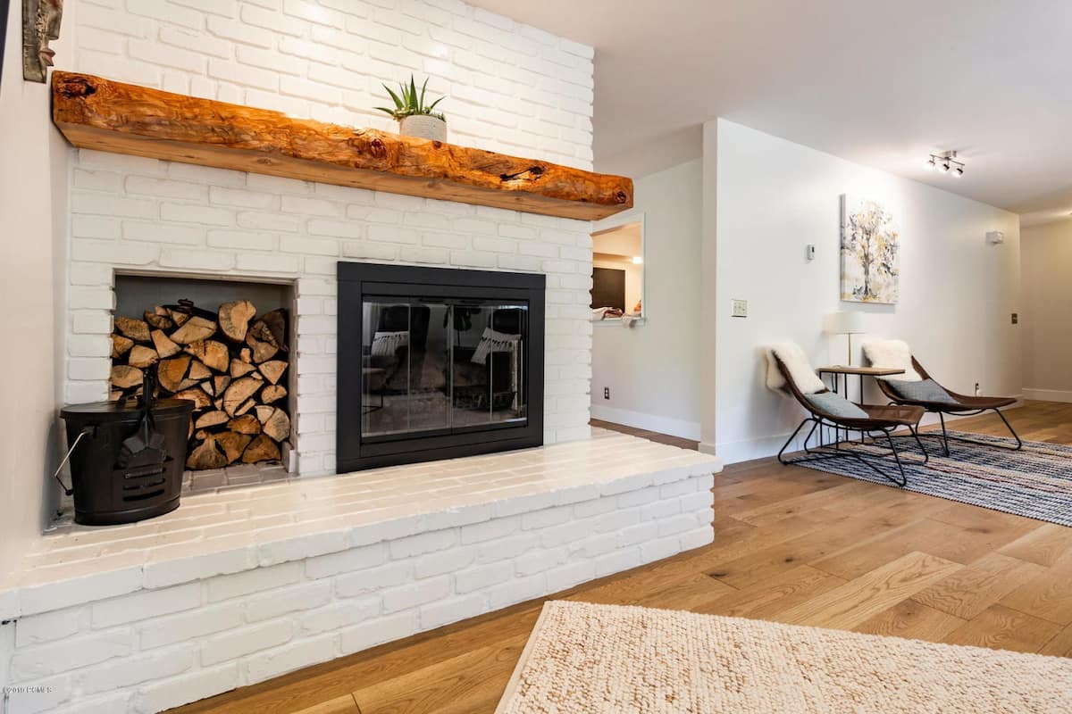 Residence image 1