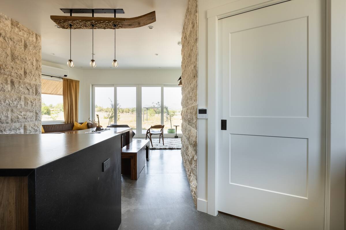Residence image 3