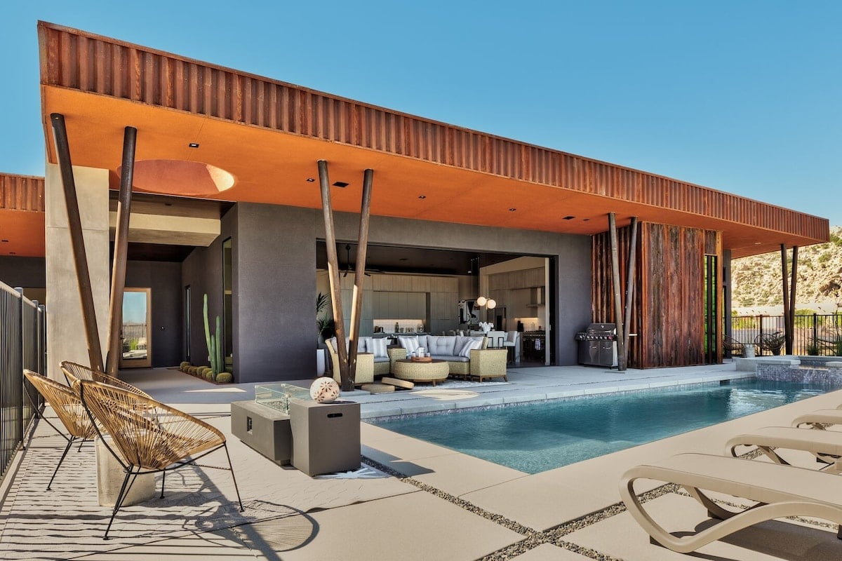 Residence image 2