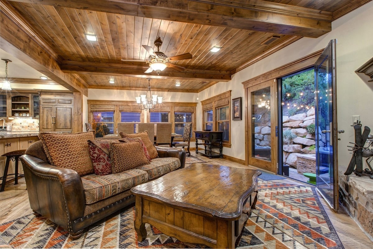 Residence image 1