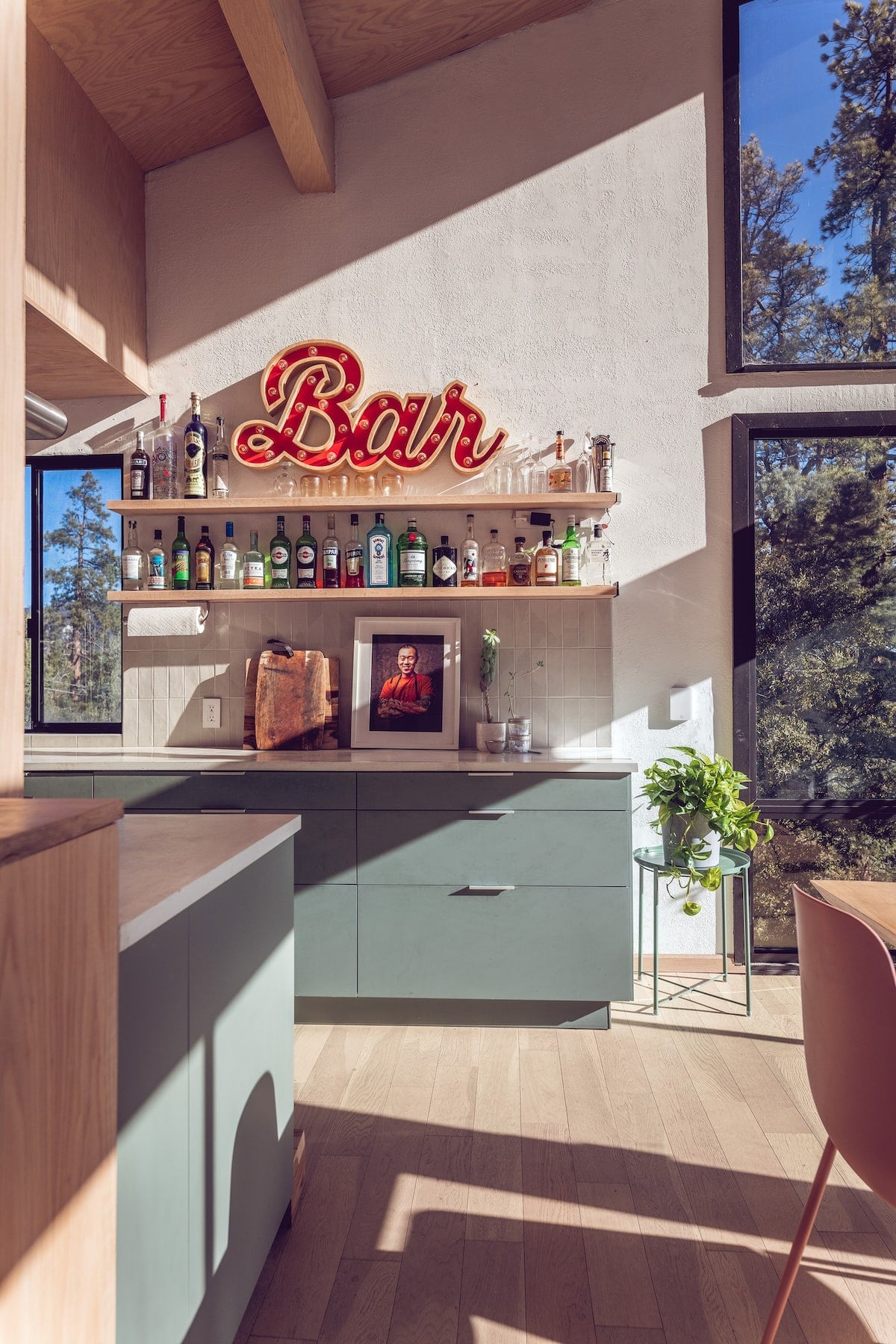 Bar! Enough said.