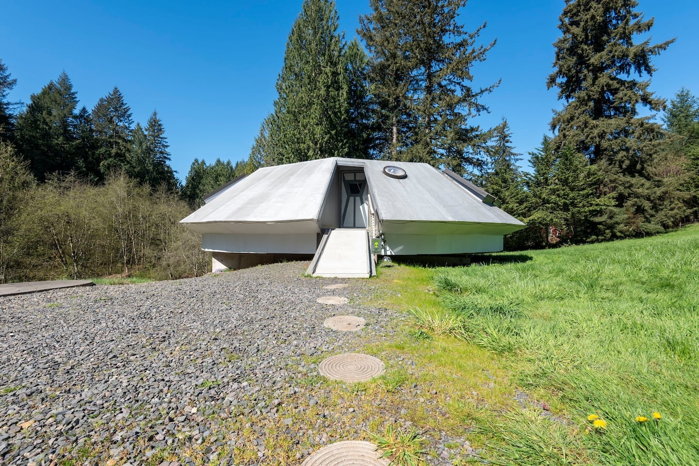 Residence image 1