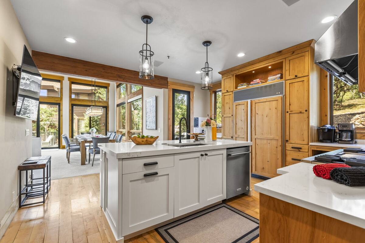 Residence image 3