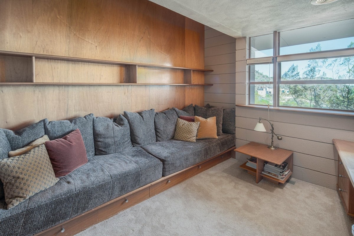 Residence image 3
