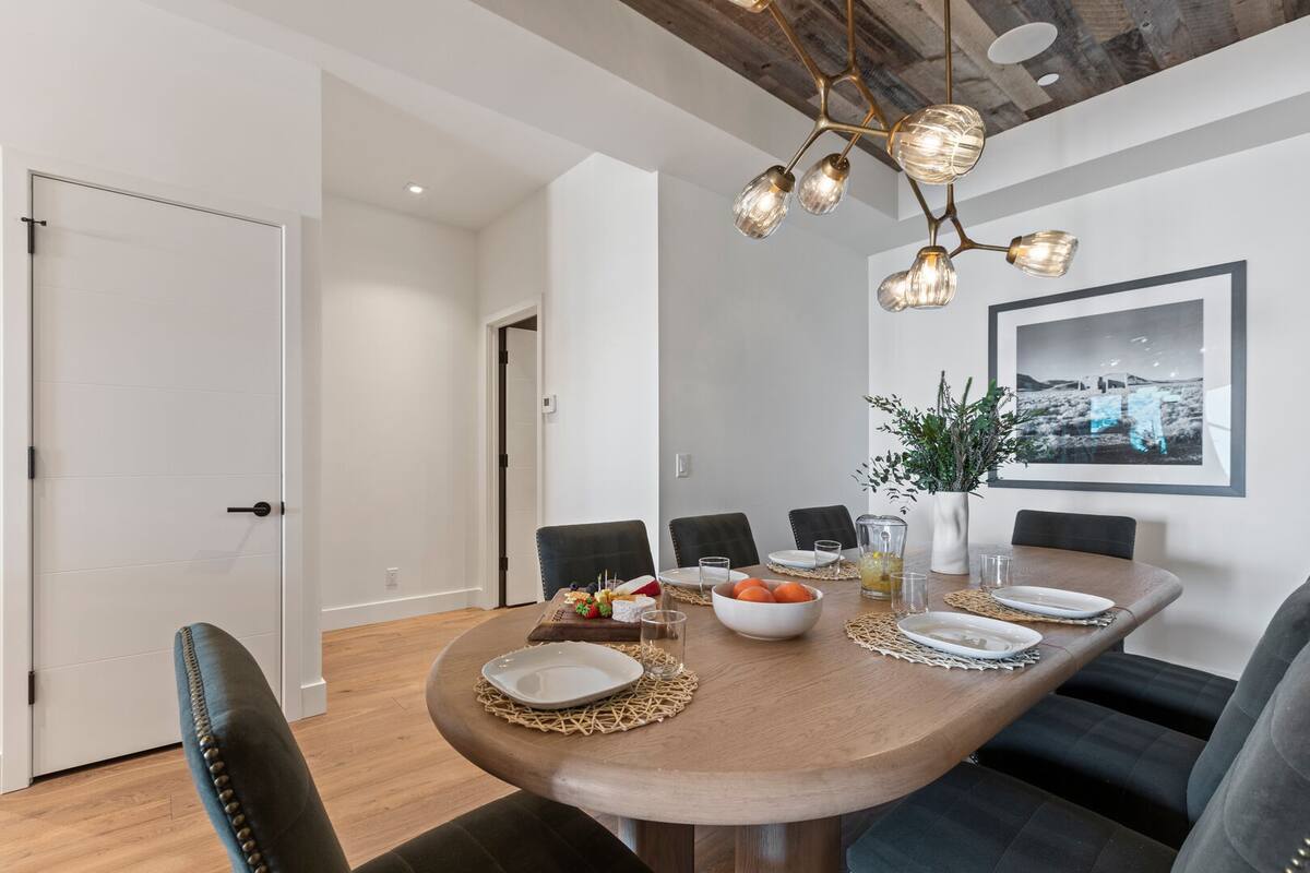 Residence image 2
